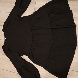 NWOT relaxed fit bubble sleeves dress